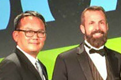 Jerry Fink (MBA 1990) and David Kim (BBA 1989)