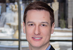 Jonathan Horne<br>(MBA/JD &rsquo;13)