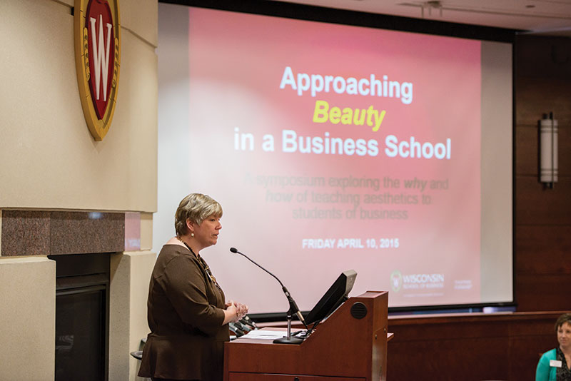 Sherry Wagner-Henry welcomes Bolz Center alumni, students, and guests to the 2018 Collegium