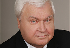 Bruce Ellig (&rsquo;BBA 59, MBA &rsquo;60)